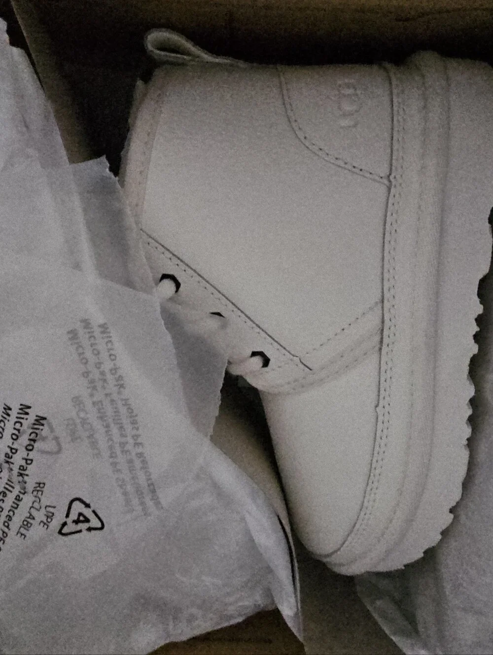 UGG NEUMEL II Kids White Lace-Up Ankle Leather  Boots Size 12